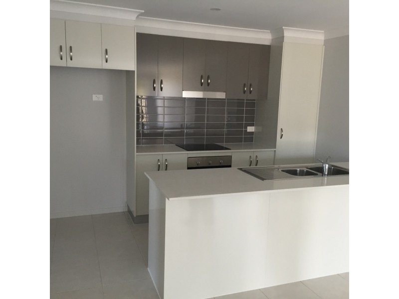 22 Spearmount Drive, Armidale NSW 2350