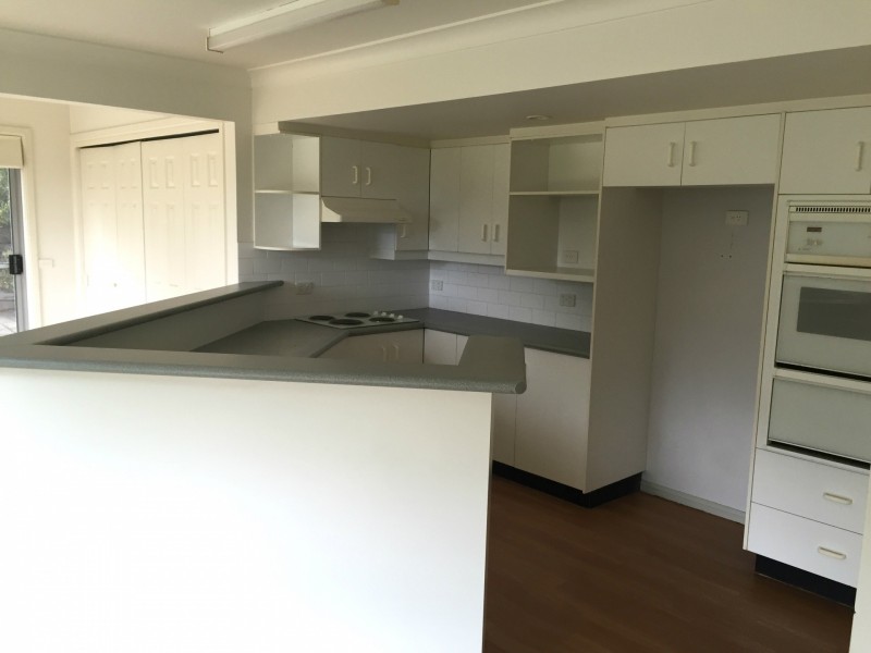 1 Rosecommon Avenue, Armidale NSW 2350