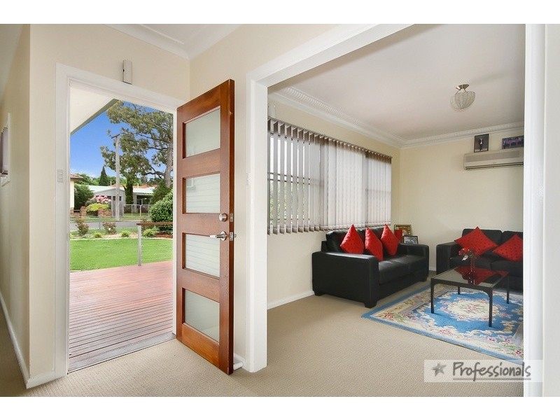 1 Kelly Avenue, Armidale NSW 2350