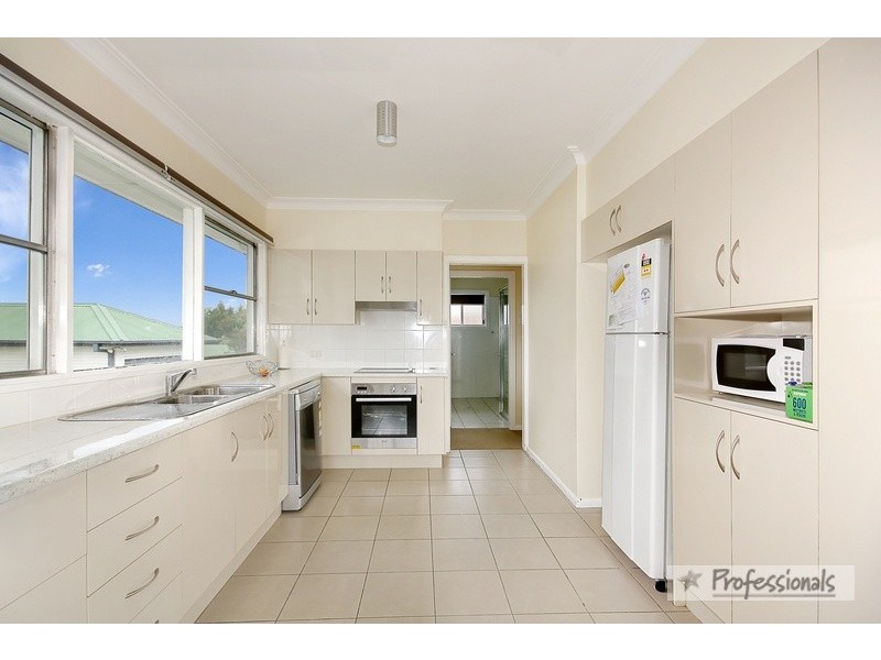 1 Kelly Avenue, Armidale NSW 2350