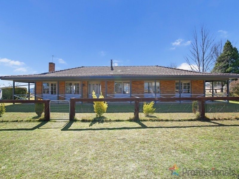 ‘Harrogate’ 176 Heathersleigh Road, Kellys Plains NSW 2350