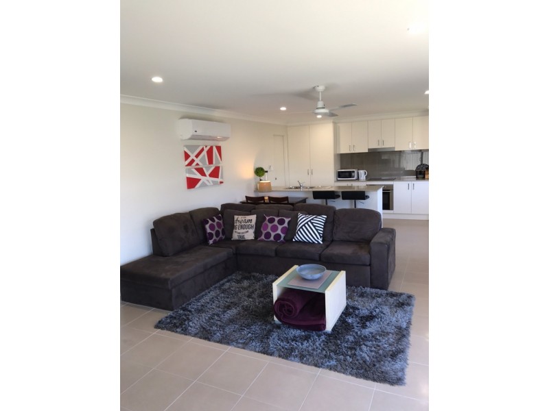 17 Holmfield Drive, Armidale NSW 2350