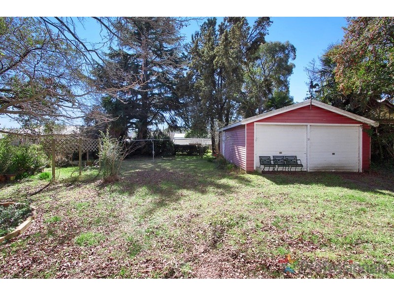 149 Barney Street, Armidale NSW 2350