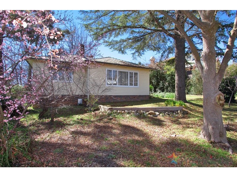 149 Barney Street, Armidale NSW 2350