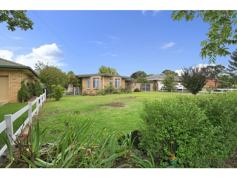 90 Lynches Road, Armidale NSW 2350