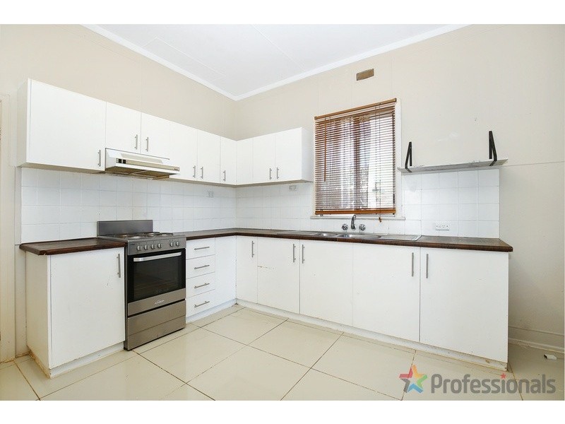 24 Oban Street, Guyra NSW 2365