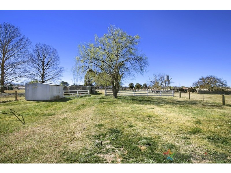 24 Oban Street, Guyra NSW 2365