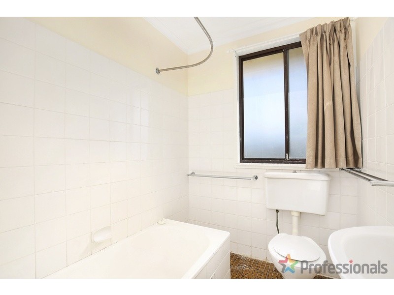 2 McIntosh Crescent, Armidale NSW 2350