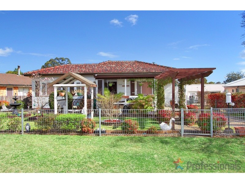 222 Kennedy Street, Armidale NSW 2350