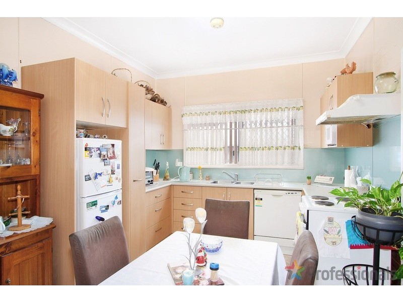 222 Kennedy Street, Armidale NSW 2350