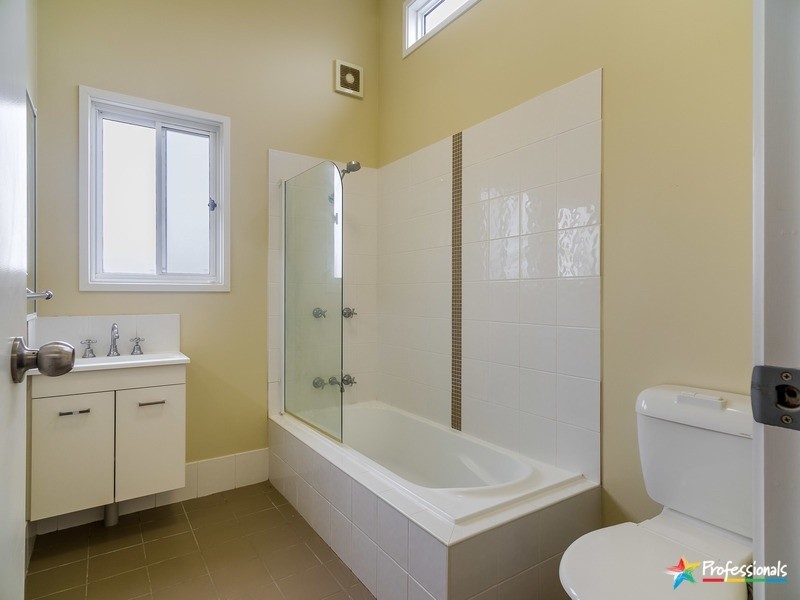 22 Dale Crescent, Armidale NSW 2350