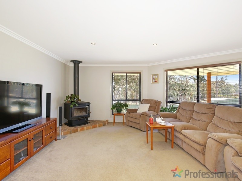 47 Norris Drive, Armidale NSW 2350