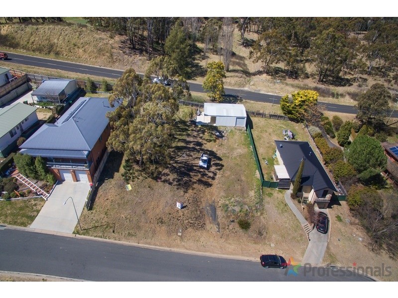 17 Birch Crescent, Armidale NSW 2350