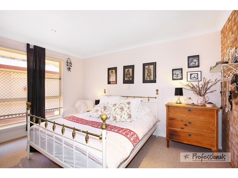 25 Golden Grove, Armidale NSW 2350