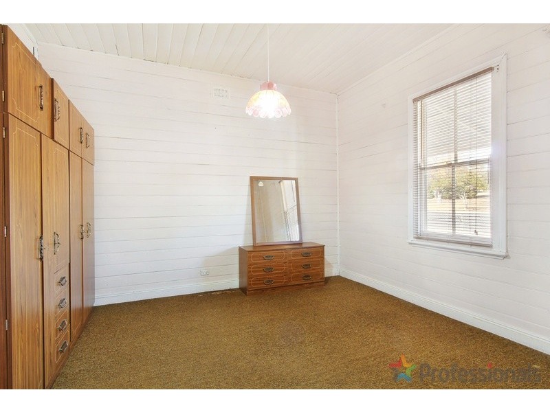 79 Barney Street, Armidale NSW 2350