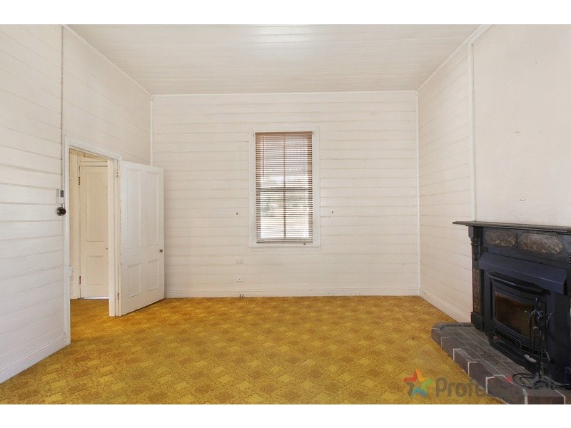 79 Barney Street, Armidale NSW 2350