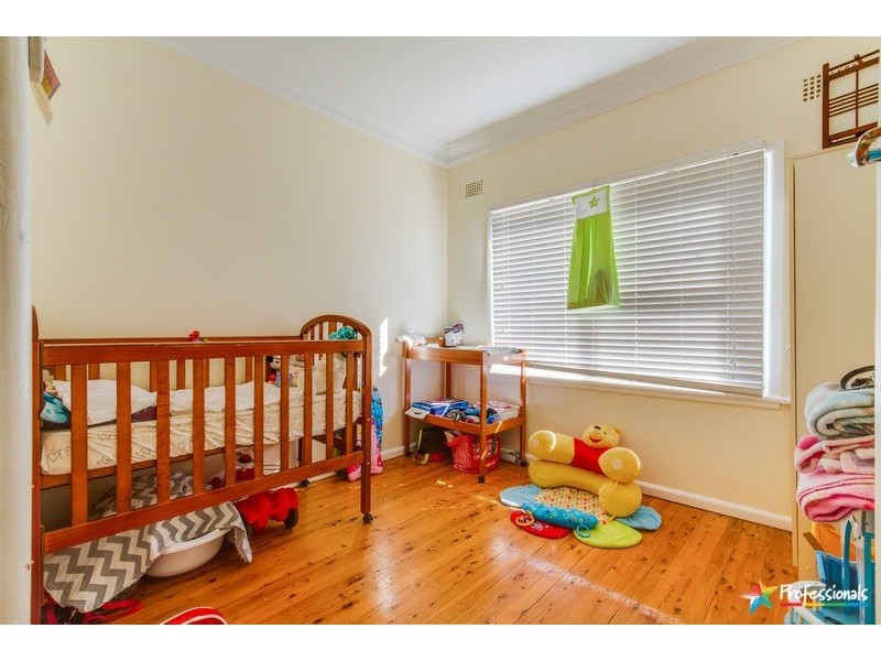 2a James Avenue, Armidale NSW 2350