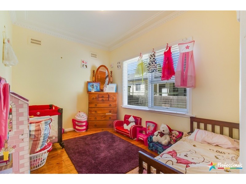 2a James Avenue, Armidale NSW 2350