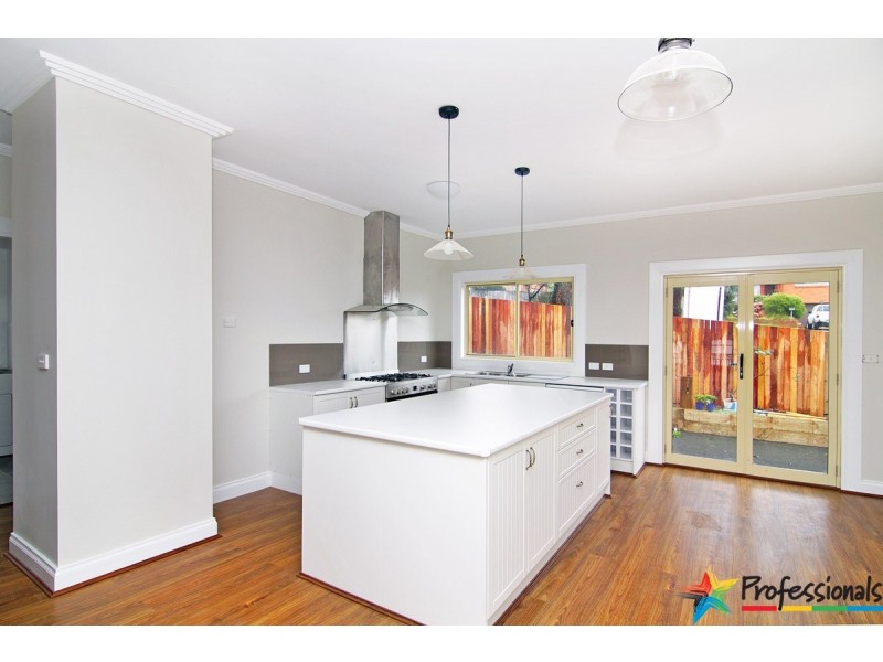 5B Orr Drive, Armidale NSW 2350