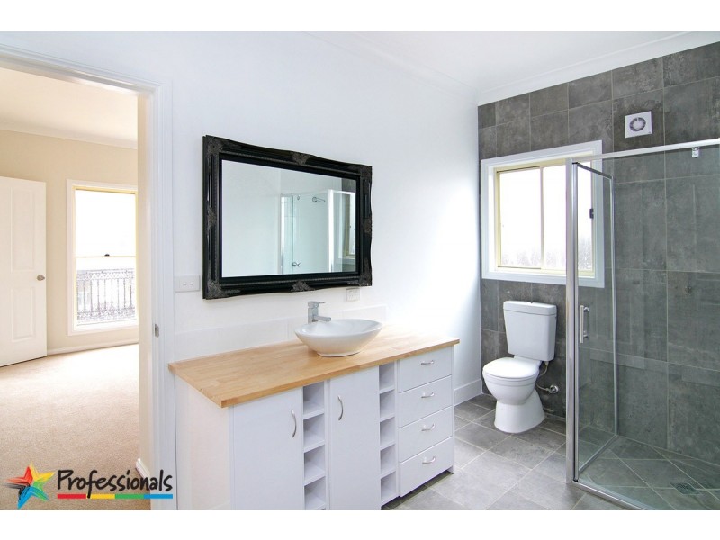 5B Orr Drive, Armidale NSW 2350