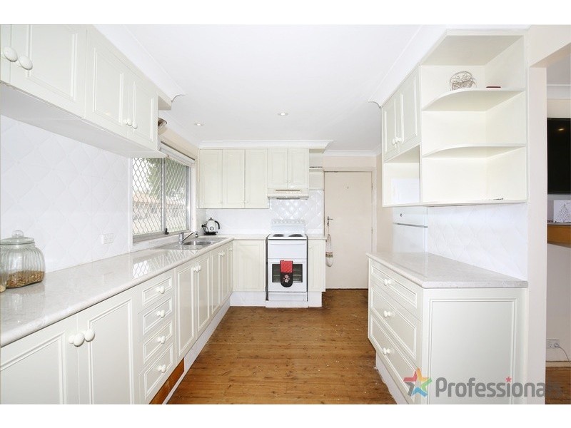 2 Wigan Avenue, Armidale NSW 2350