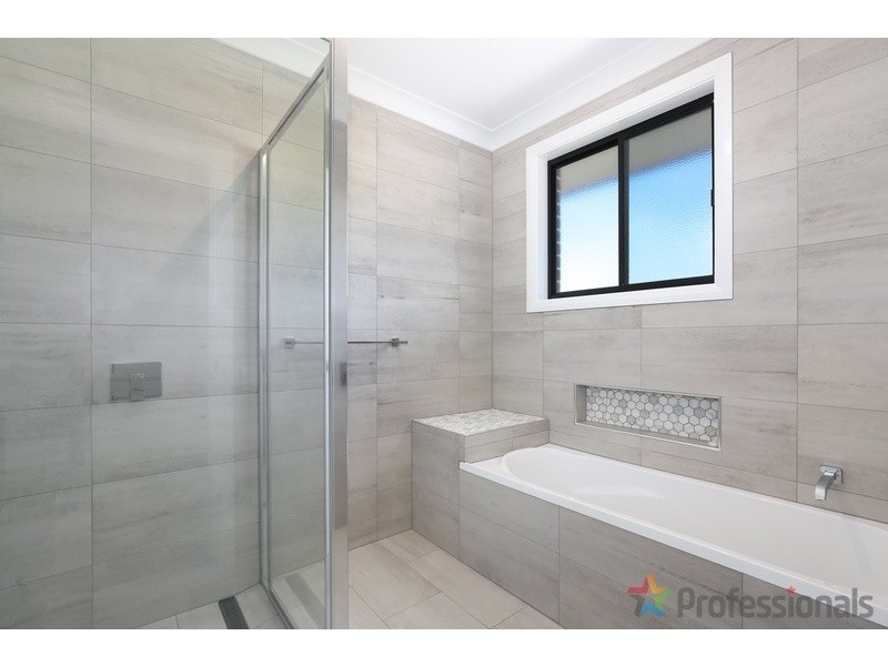 8/22 Freeman Crescent, Armidale NSW 2350