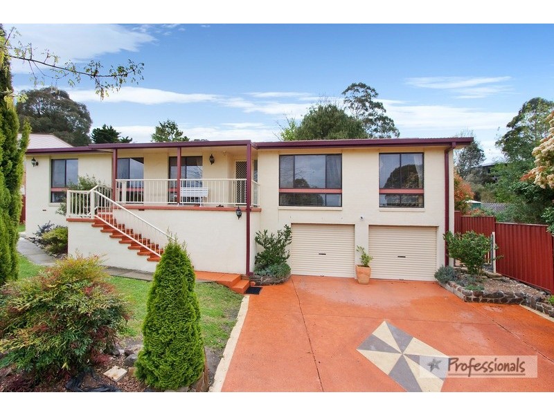 3 Oaktree Drive, Armidale NSW 2350