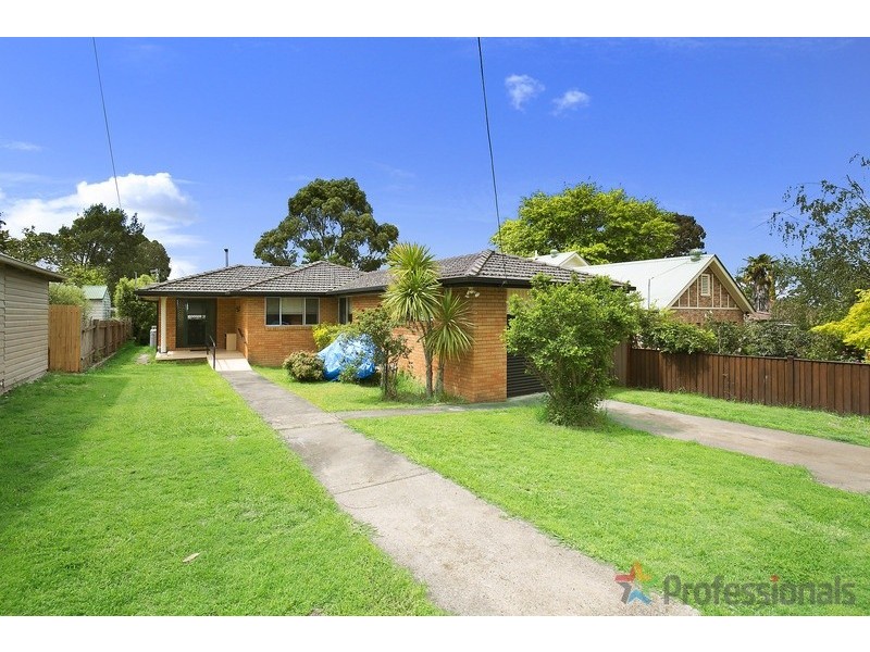 15 Drummond Avenue, Armidale NSW 2350