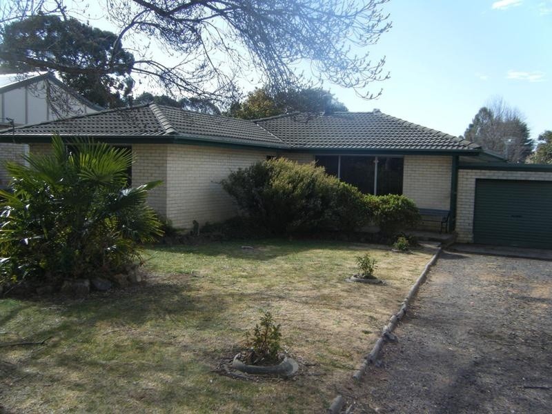 7 Bowman Avenue, Armidale NSW 2350