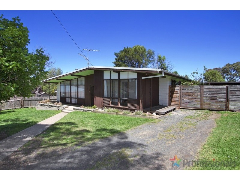 4 Johnson Avenue, Armidale NSW 2350