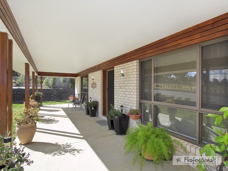 71 Box Hill Drive, Armidale NSW 2350