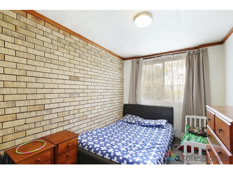 2/37 Mayfield Avenue, Armidale NSW 2350