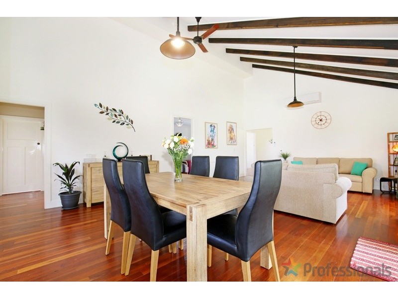 15-17 Queen Street, Hillgrove NSW 2350