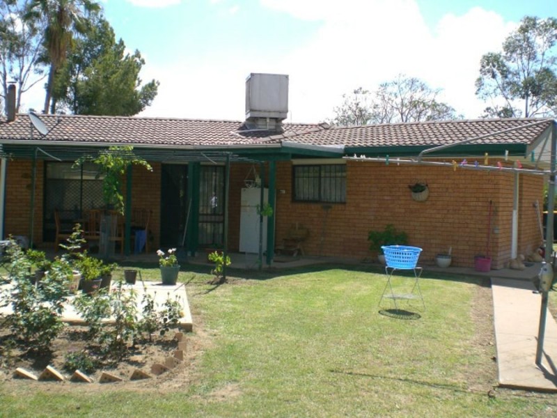 6 Florence, Moree NSW 2400