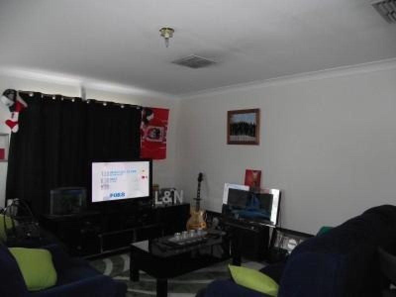 2 Bowe Street, Moree NSW 2400