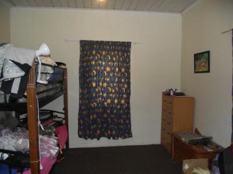 11 Oak Street, Moree NSW 2400