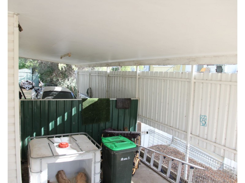 8 Drummond Street, Moree NSW 2400