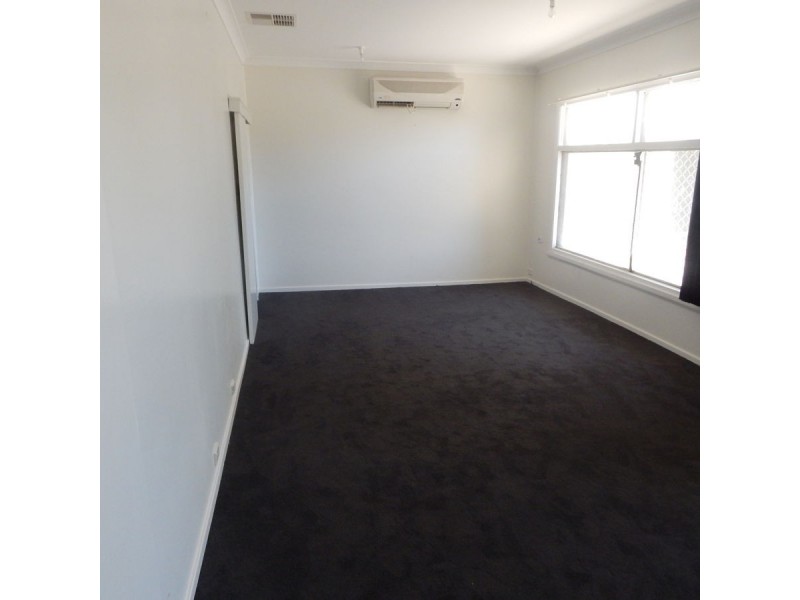 62 Dover Street, Moree NSW 2400