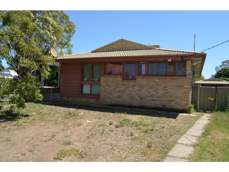 313 Auburn Street, Moree NSW 2400