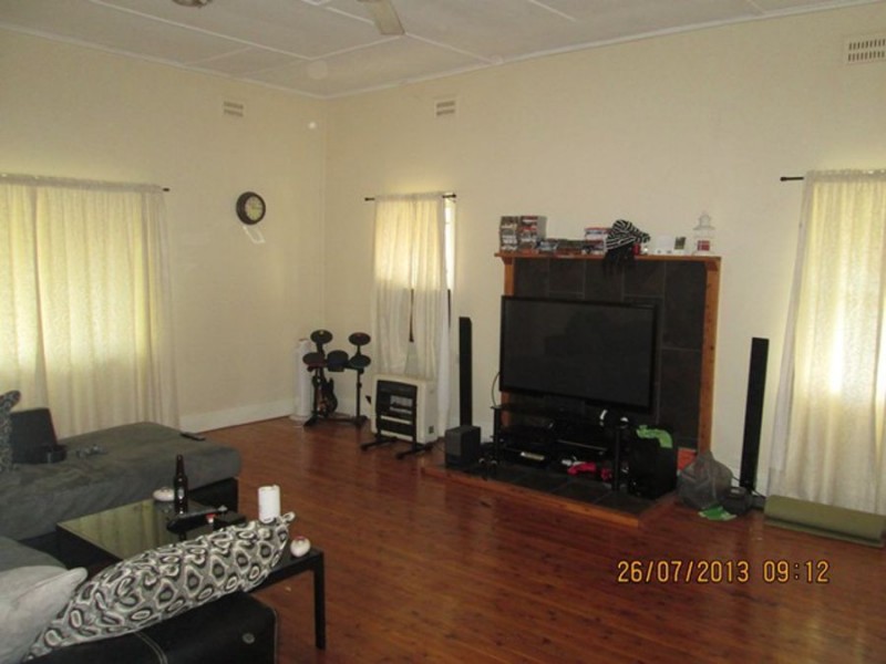 24 Midkin Street, Garah NSW 2405