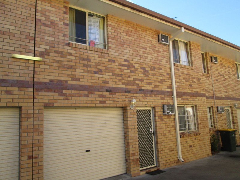 4/4-6 Dover Street, Moree NSW 2400