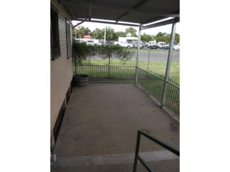 73 Dover Street, Moree NSW 2400