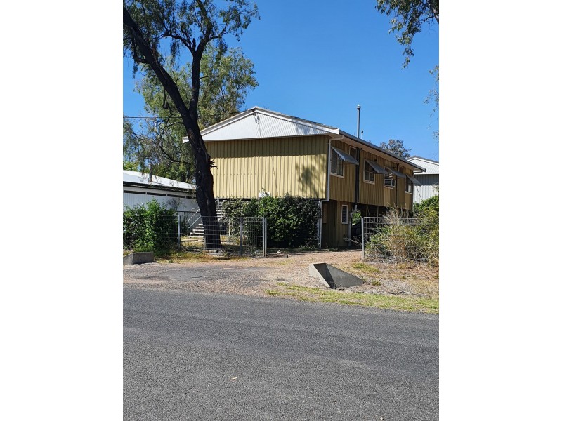 4/10 Drummond Street, Moree NSW 2400