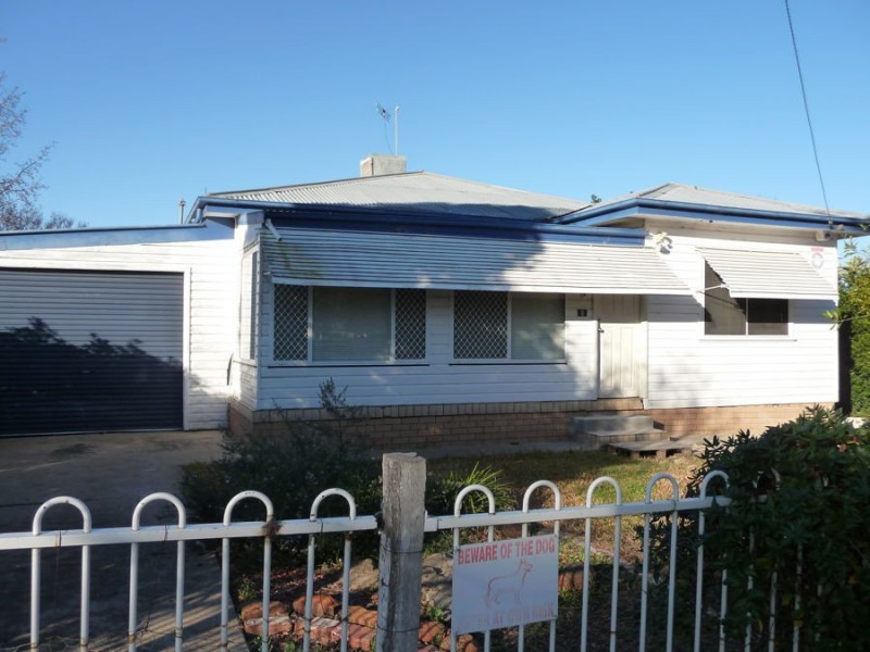 8 Anne Street, Moree NSW 2400