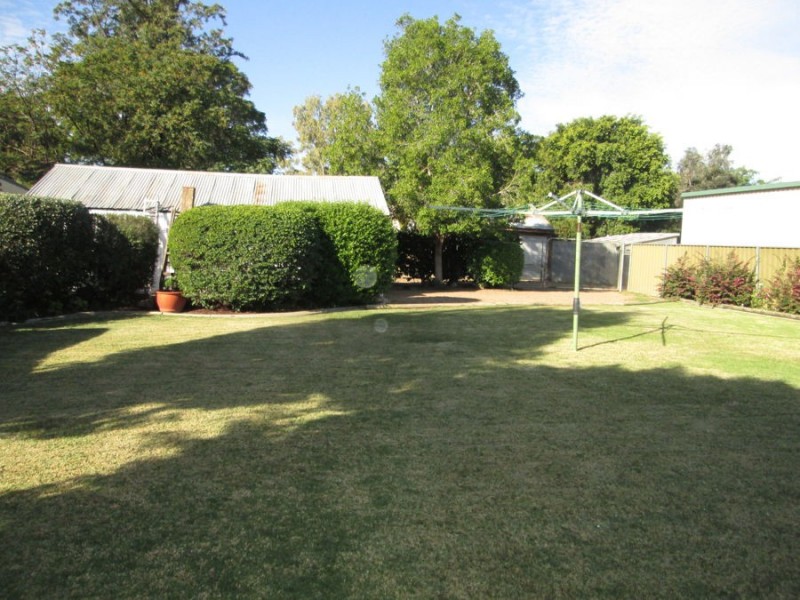 6 Edward Street, Moree NSW 2400
