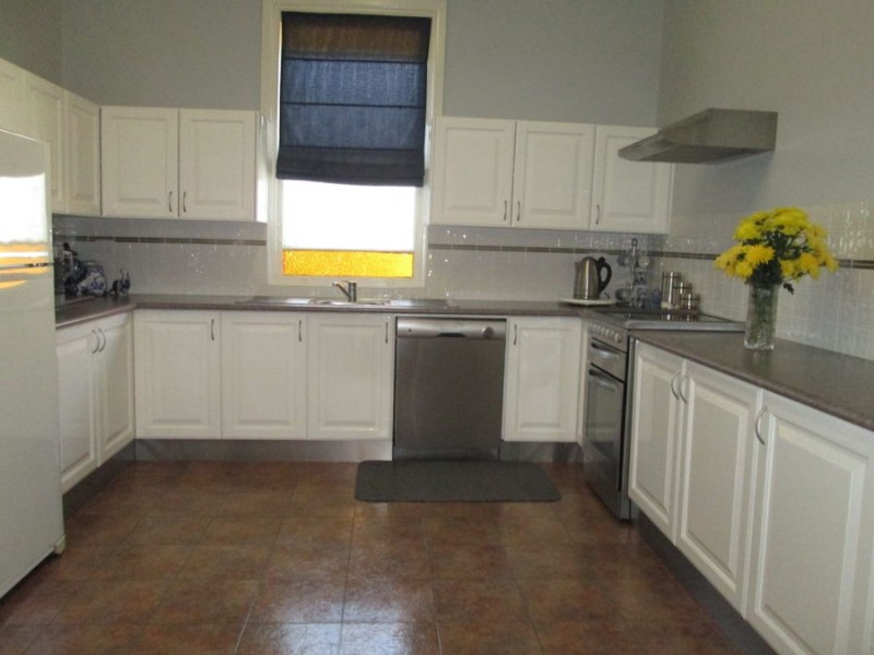 6 Edward Street, Moree NSW 2400