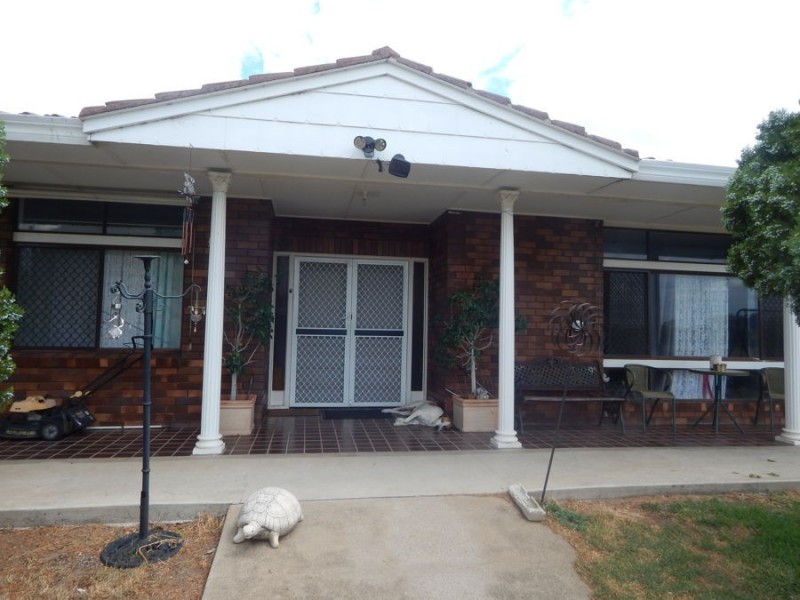 1 Delander Crescent, Moree NSW 2400
