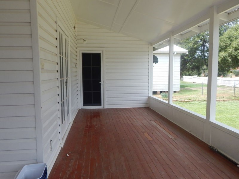 84 Edward Street, Moree NSW 2400