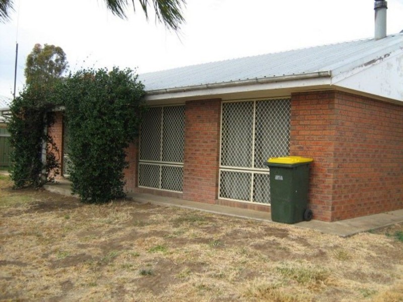 108 Jones Avenue, Moree NSW 2400