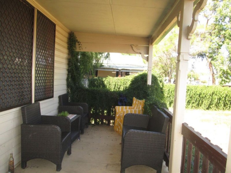 27 Gwydir Street, Moree NSW 2400